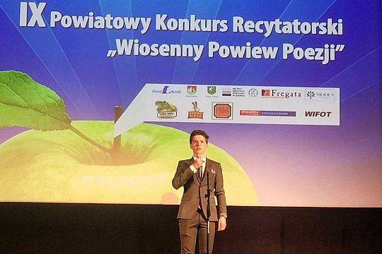 IX Powiatowego Konkursu Recytatorskiego "Wiosenny Powiew Poezji" im. Gustawa Holoubka